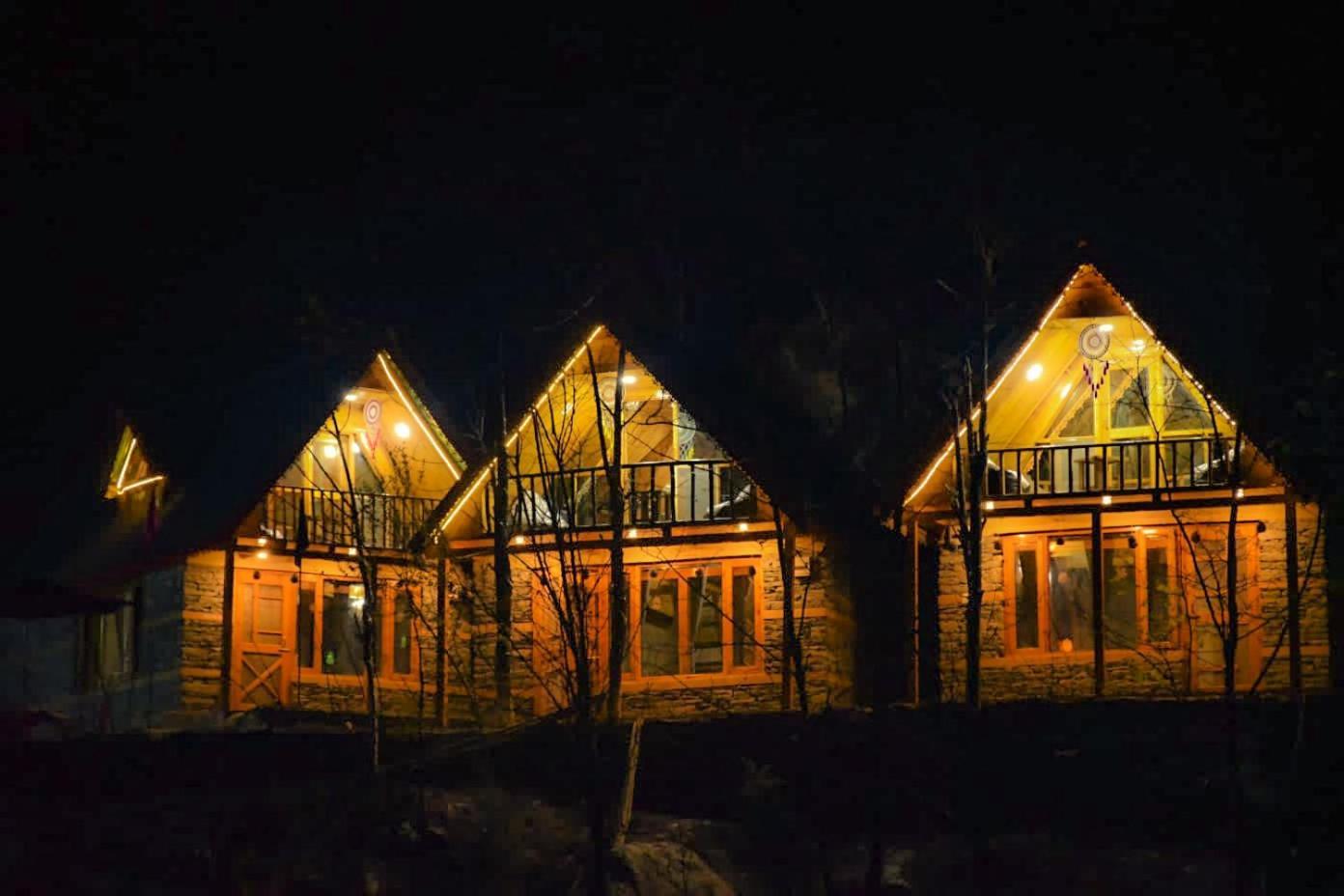 Sainj Riverside Cottages Ngoại thất bức ảnh