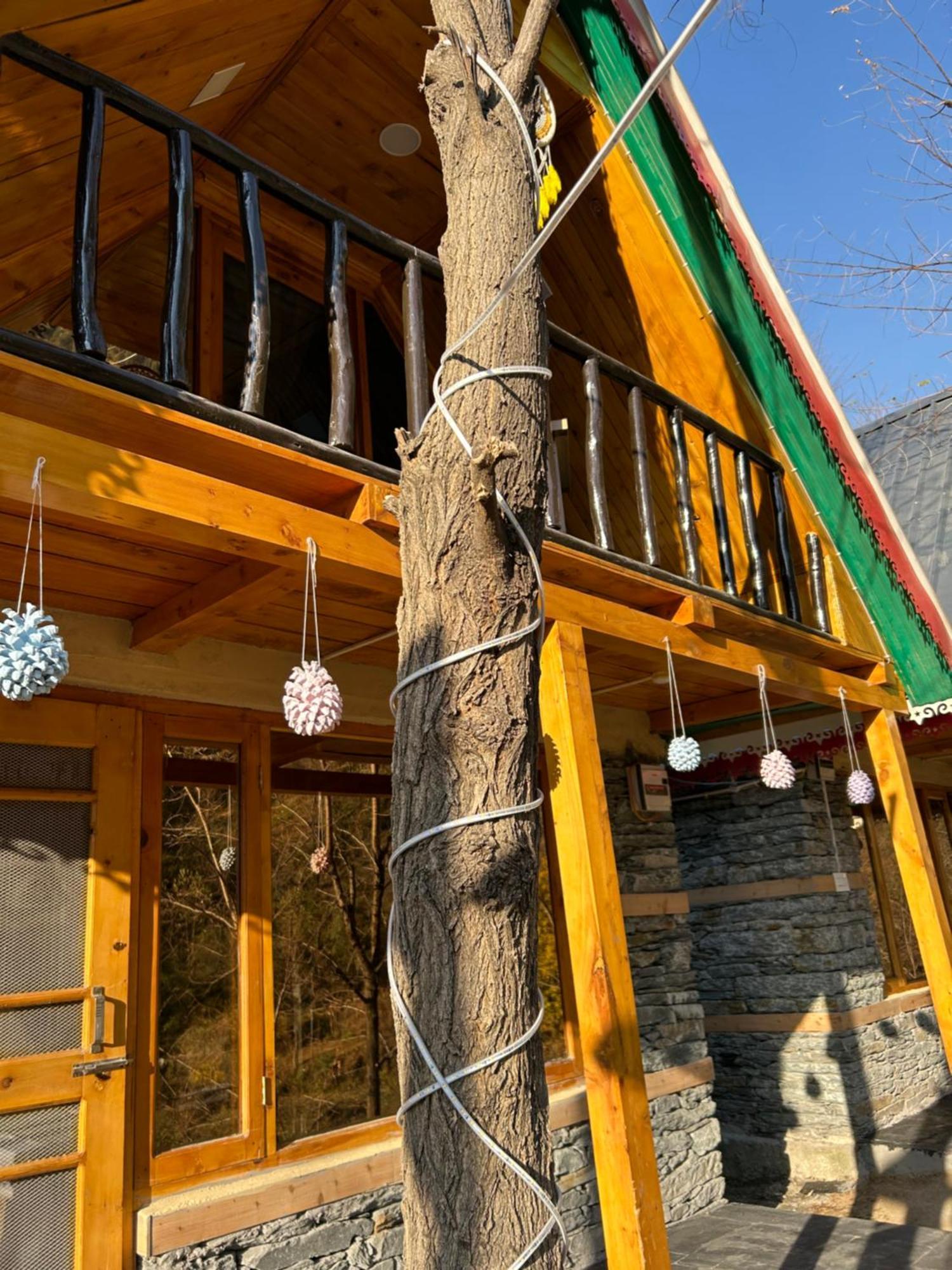 Sainj Riverside Cottages Ngoại thất bức ảnh
